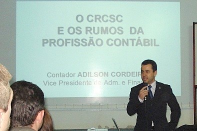 Conselheiros do CRCSC ministram palestras em várias cidades do Estado