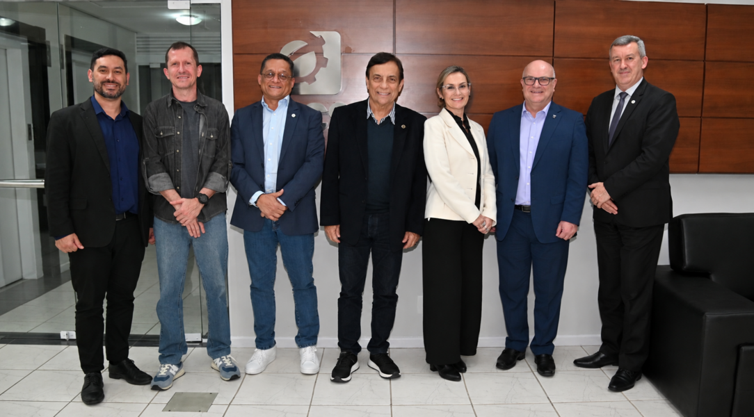 parceria-entre-crcsc-e-crea-sc-busca-fortalecer-as-classes-e-orientacao-de-profissionais