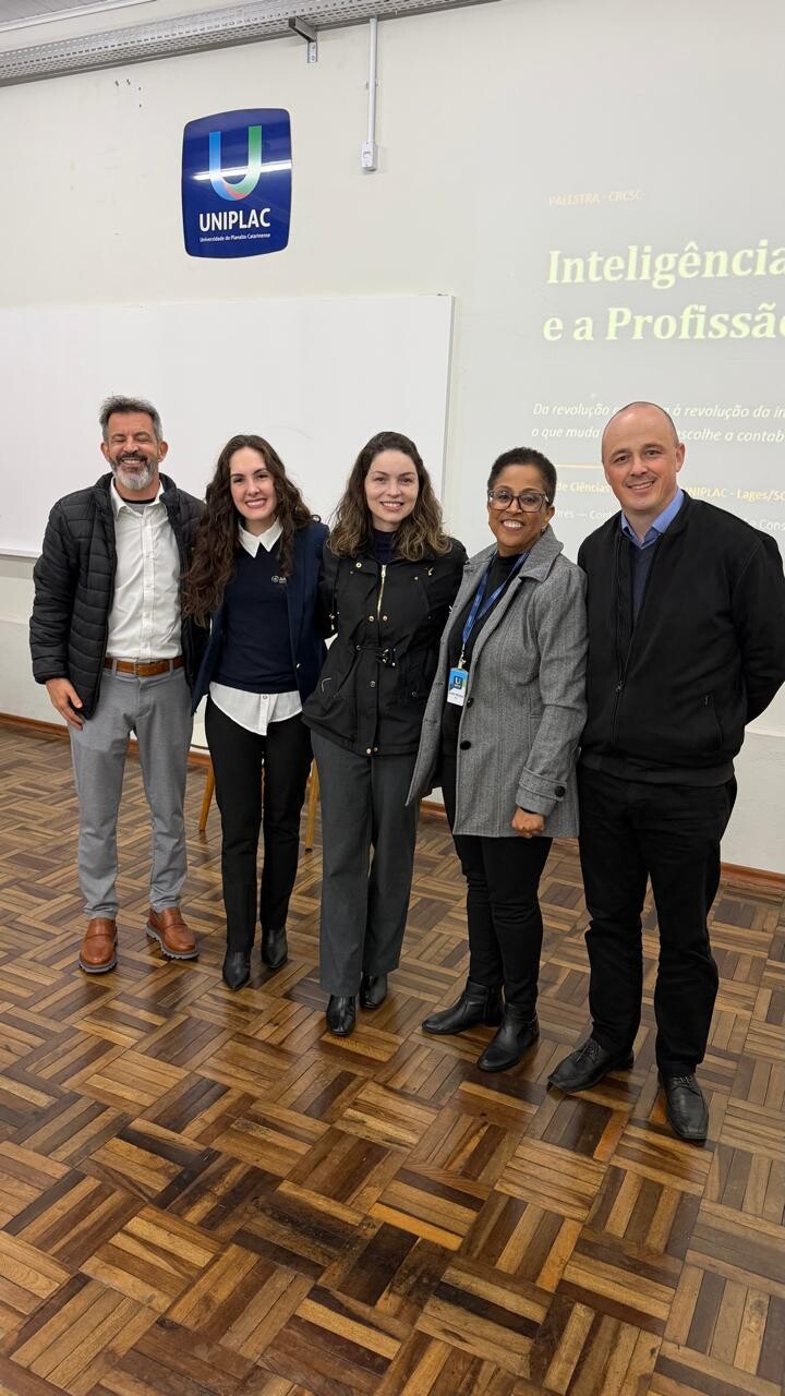 crcsc-se-aproxima-da-comunidade-academica-da-uniplac-com-palestra-sobre-inteligencia-artificial